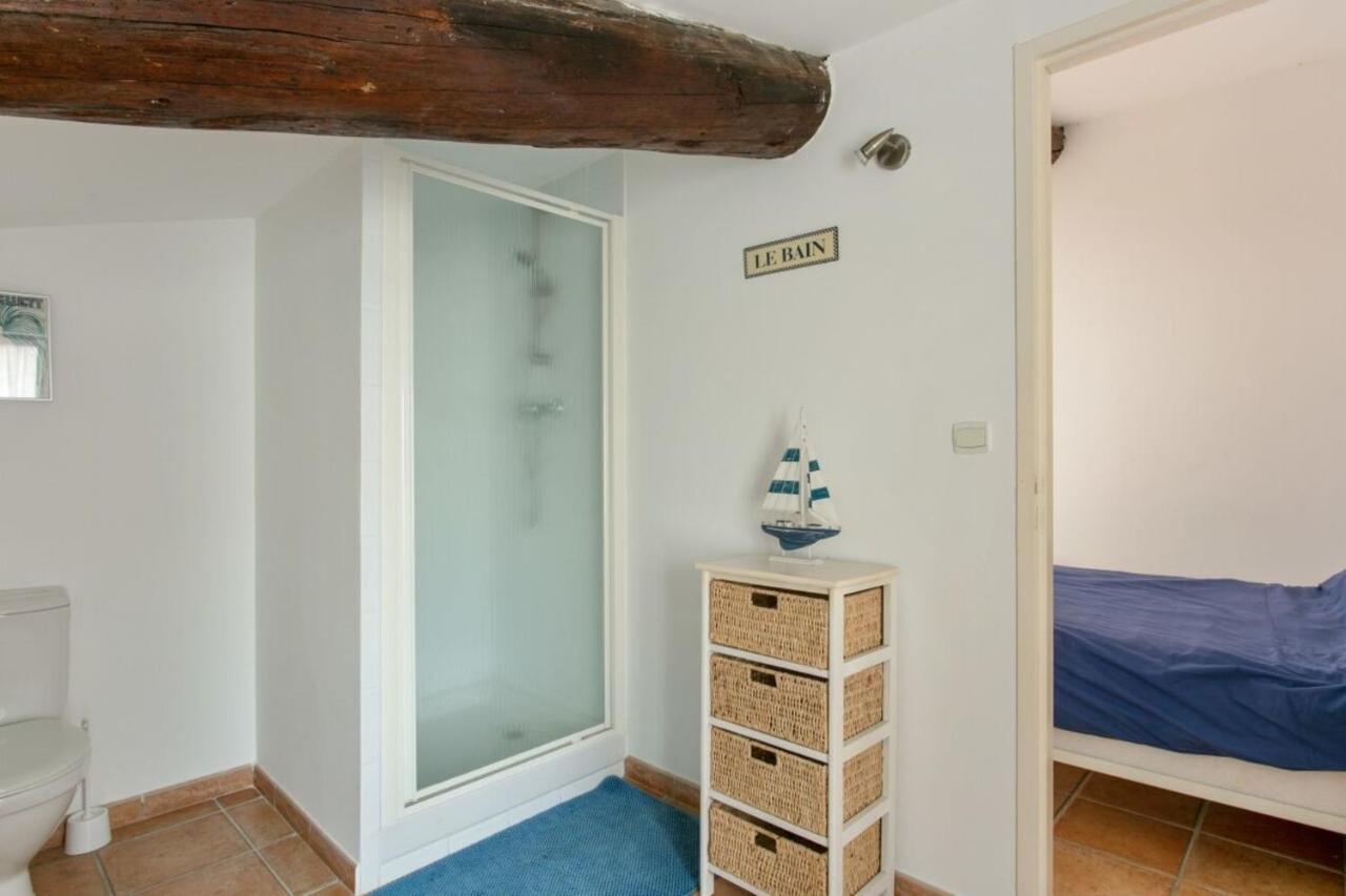 Вілла Charming And Quaint 2-Bed House In Marseillan Екстер'єр фото
